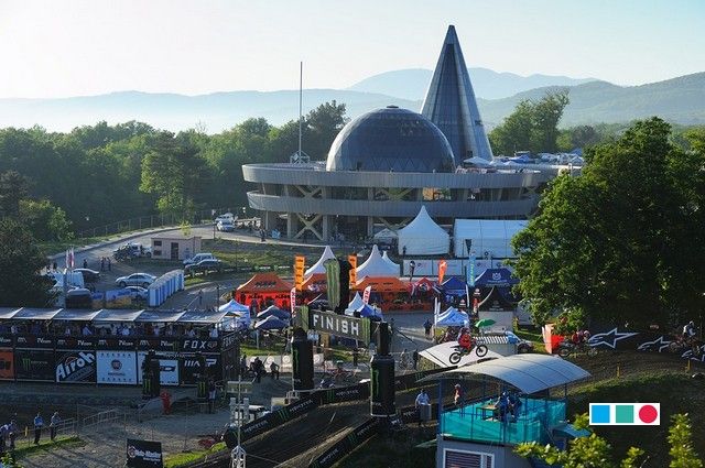 Спонсором Чемпионата мира MXGP в России выступила компания Bohnenkamp AG – крупнейший в Европе поставщик шин марки KENDA для мототехники и квадроциклов